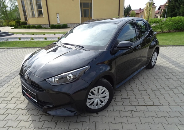 Toyota Yaris cena 64990 przebieg: 13555, rok produkcji 2022 z Piekary Śląskie małe 631